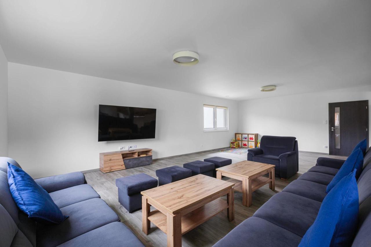 Holiday House Adam Prosecne Esterno foto