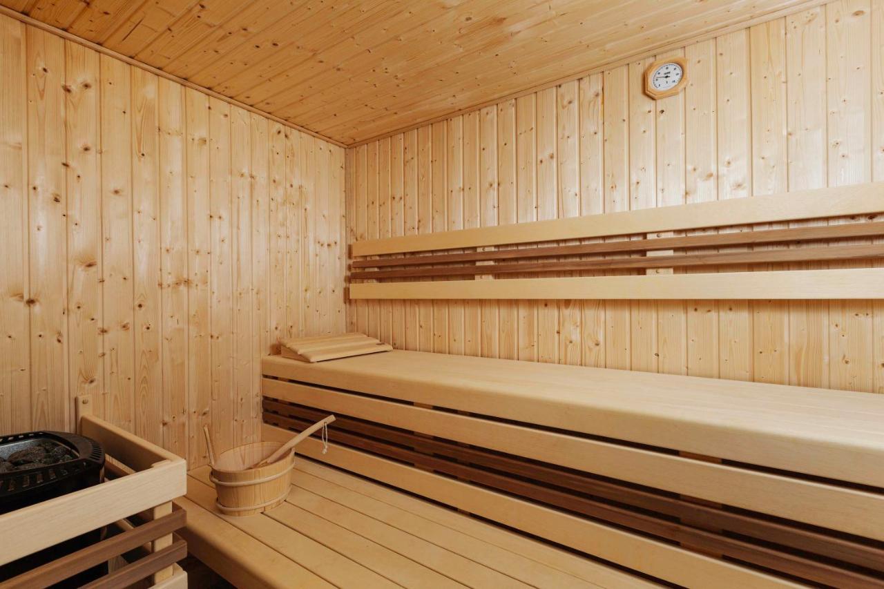 Holiday House Adam Prosecne Esterno foto